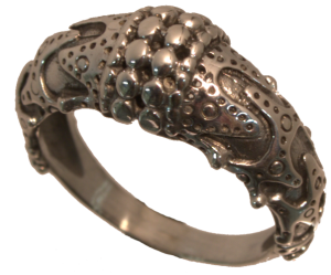 Reproduction d'un bracelet en argent massif